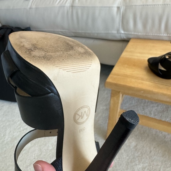 Michael Kors black platform stilettos size 5 - Picture 7 of 7